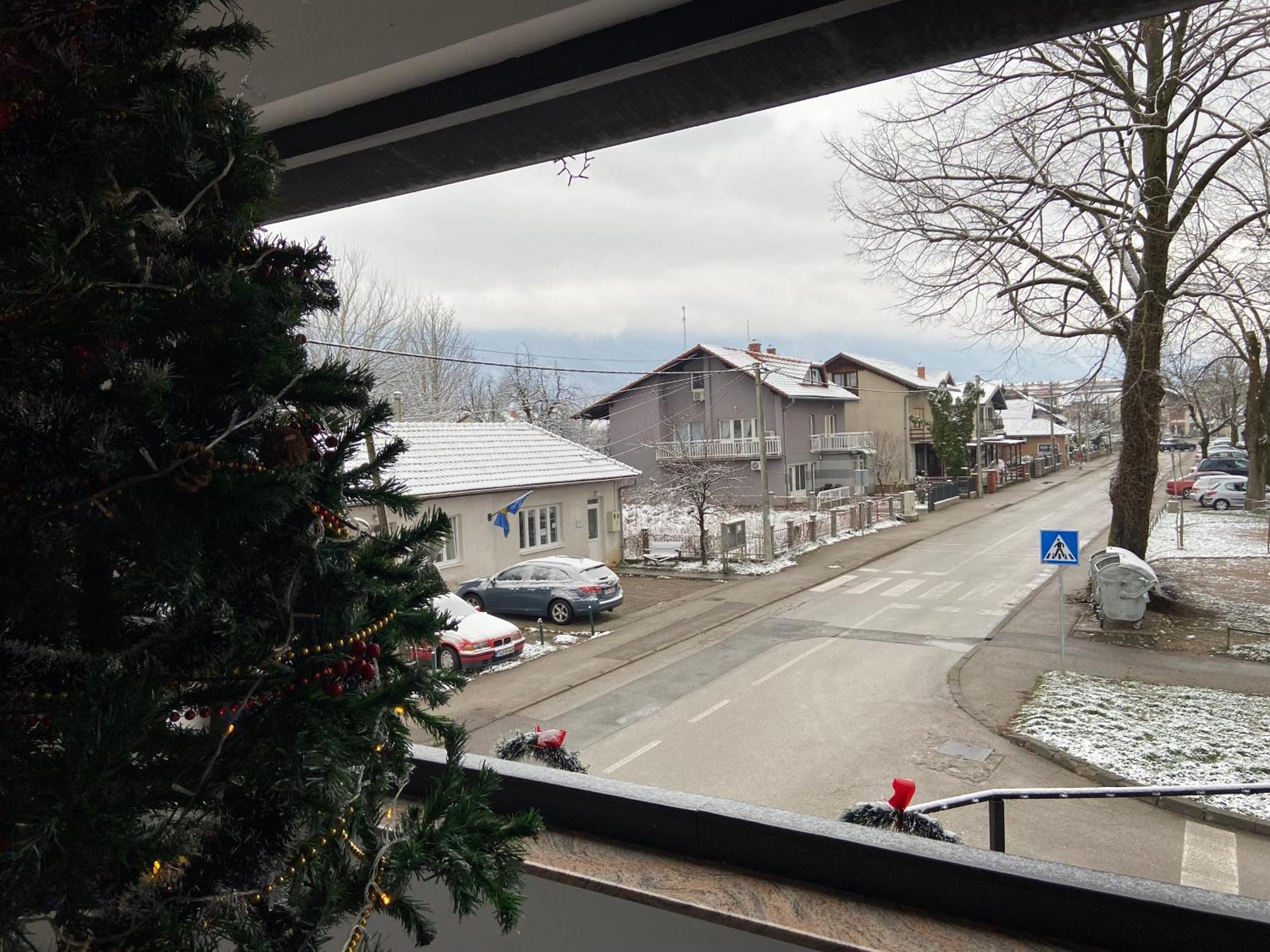Irish Hotel Bihac Bagian luar foto