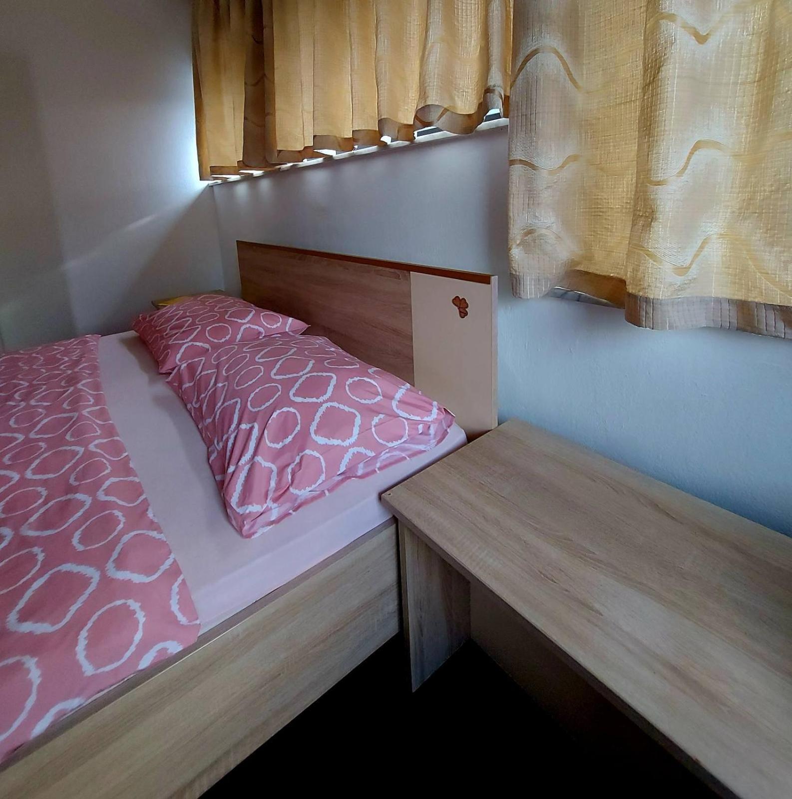 Irish Hotel Bihac Bagian luar foto